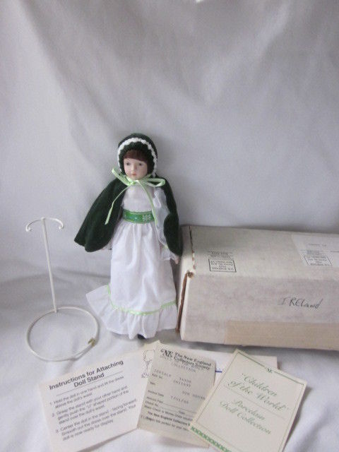 Vtg New England Collector Society Reed & Barton Doll Colleen Ireland 1988 COA LN