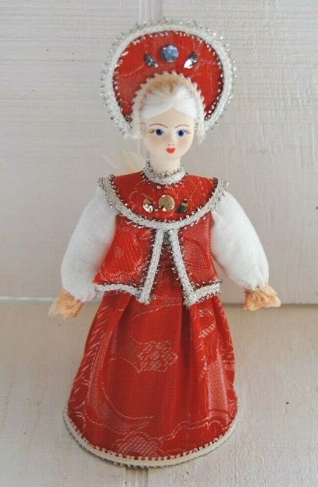 Russian Porcelain and Textile Doll Traditional Festive Dress 7