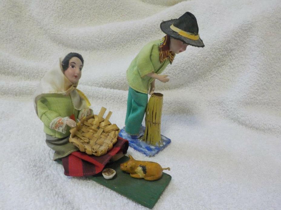 VINTAGE  DOLLS WEAVING BASKETS WIRE & CLAY FIGURES HAND MADE EHTNIC