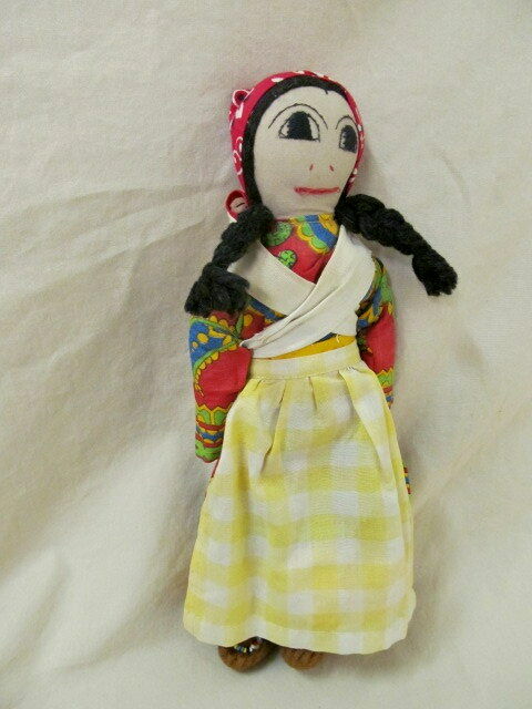 Vintage Handmade Native American Indian/w Baby Cloth Doll With Beaded Moccasins