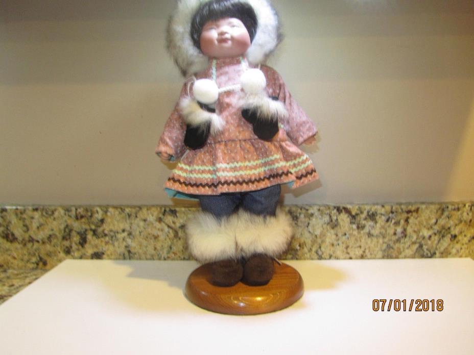 ESKIMO DOLL Made in Alaska by Jean Starkey and Deborah Lewis 13
