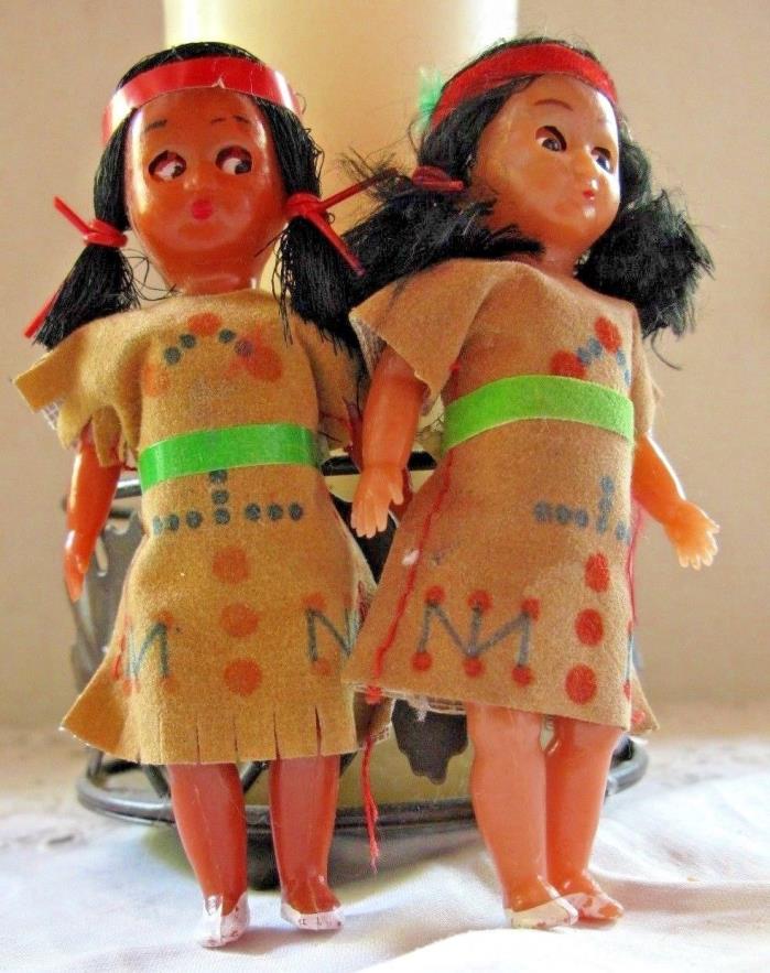 Vintage Souvenir Dolls x2 Native American Indian 4 1/2