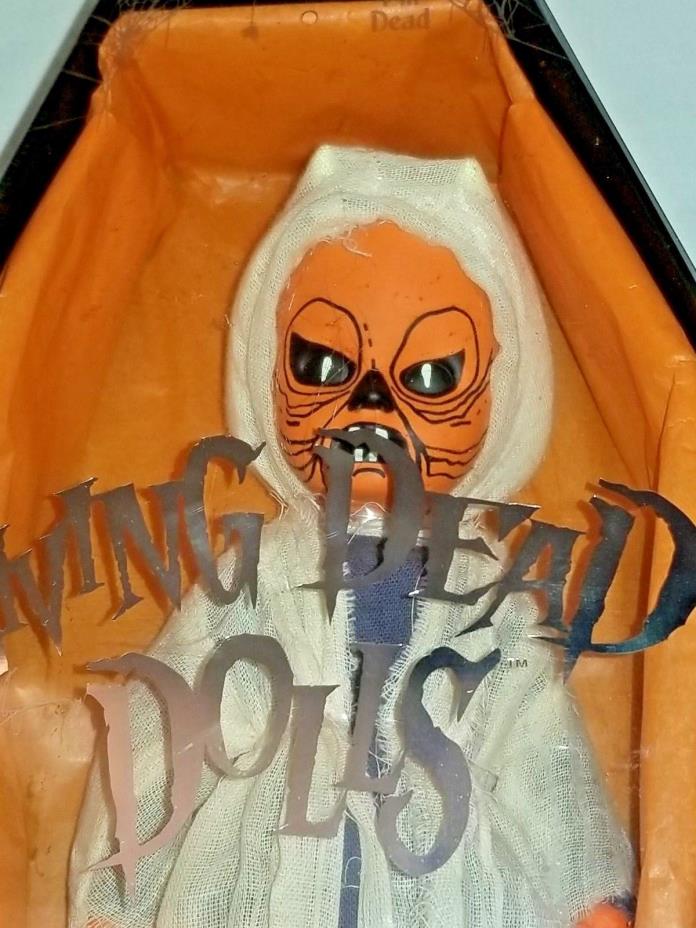 Living Dead Dolls: Series 32 - Ye Ole Wraith - New - Halloween Death Series