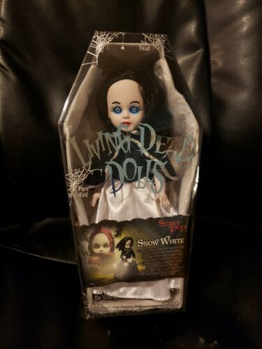 Living Dead Dolls Scary Tales Vol 4 Snow White, Gothic Collectible