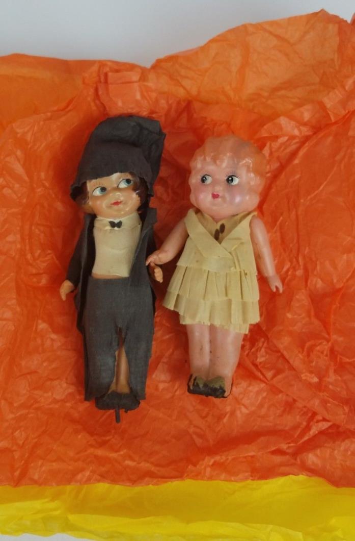 Vintage 1920 - 30 BRIDE & GROOM  DOLL CELLULOID CAKE TOPPER CREPE PAPER CLOTHES