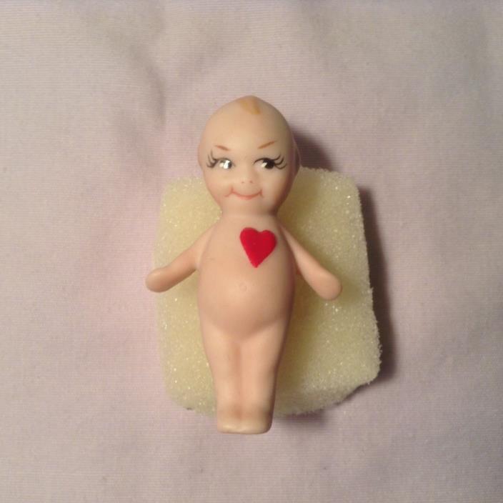 Kewpie ~ Cute Vintage 1950's Porcelain Kewpie Brooch