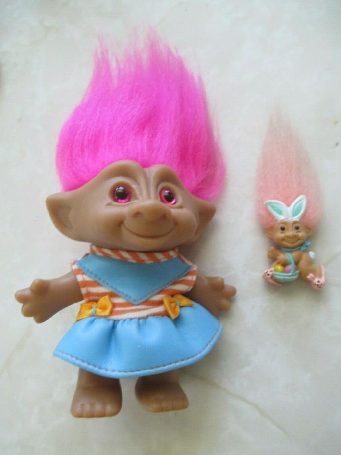 TREASURE TROLL STYLEABLE  HAIR & FAUX LEATHER DRESS 1992 WACKY DOOS & TROLL PIN