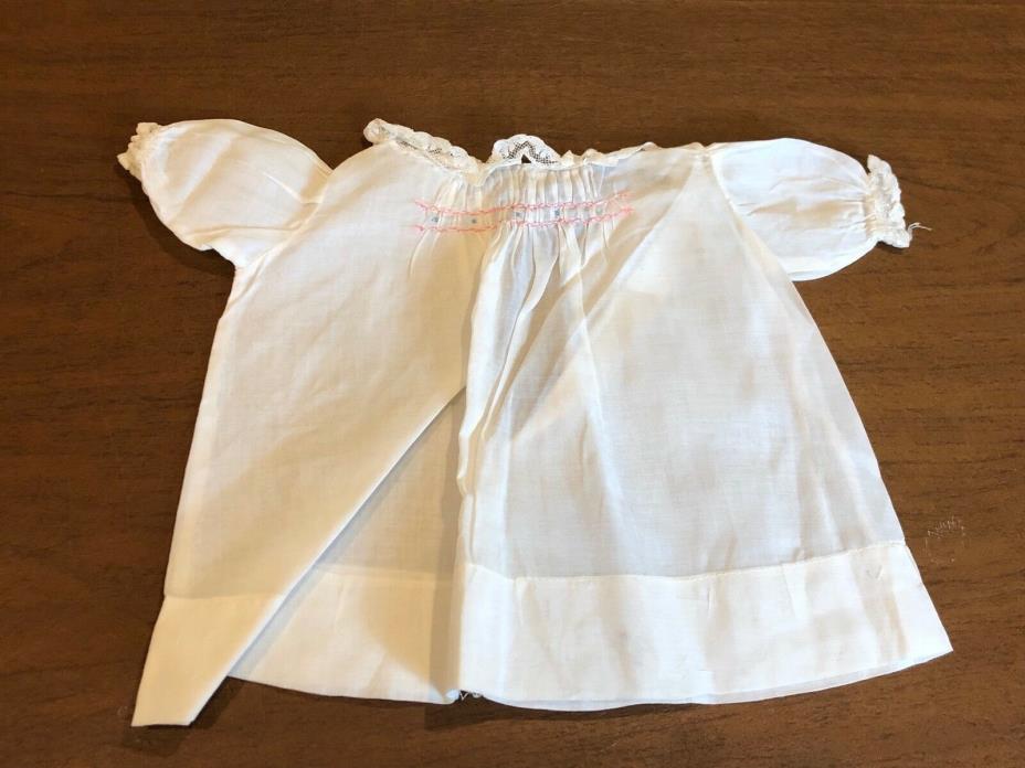 VTG LACE WHITE LINEN DOLL OR BABY DRESS PUFF SLEEVES RUCHED EMBROIDERED YOKE