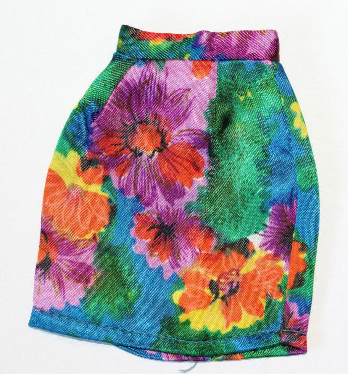 VINTAGE DOLL SIZE SILKY PRINT SKIRT--HANDMADE-EXCELLENT-READ FOR SIZE