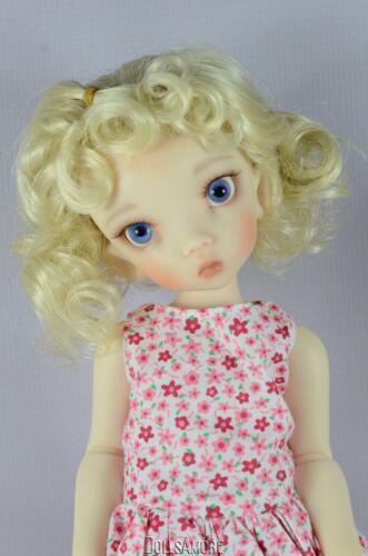 P BLONDE WIG SIZE 8/9” FITS AG WELLIE WISHER, VINTAGE AND MODERN DOLLS