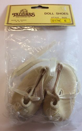 VINTAGE TALLINA’S DOLL SHOES NIP STYLE  #S174 SIZE 6