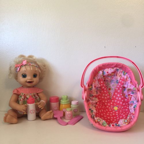 2007 Hasbro Baby Alive Soft Face Learns to Potty  With Accessories