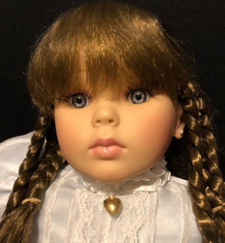 EMILLE Munecas Geli 24” Doll Vinyl Head & Limbs Cloth Body Blue Eyes Brown Hair