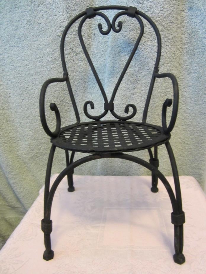 Wrought Iron Doll/Bear/Plant Chair Black Lawn Garden Furniture 13.5 inches Tall