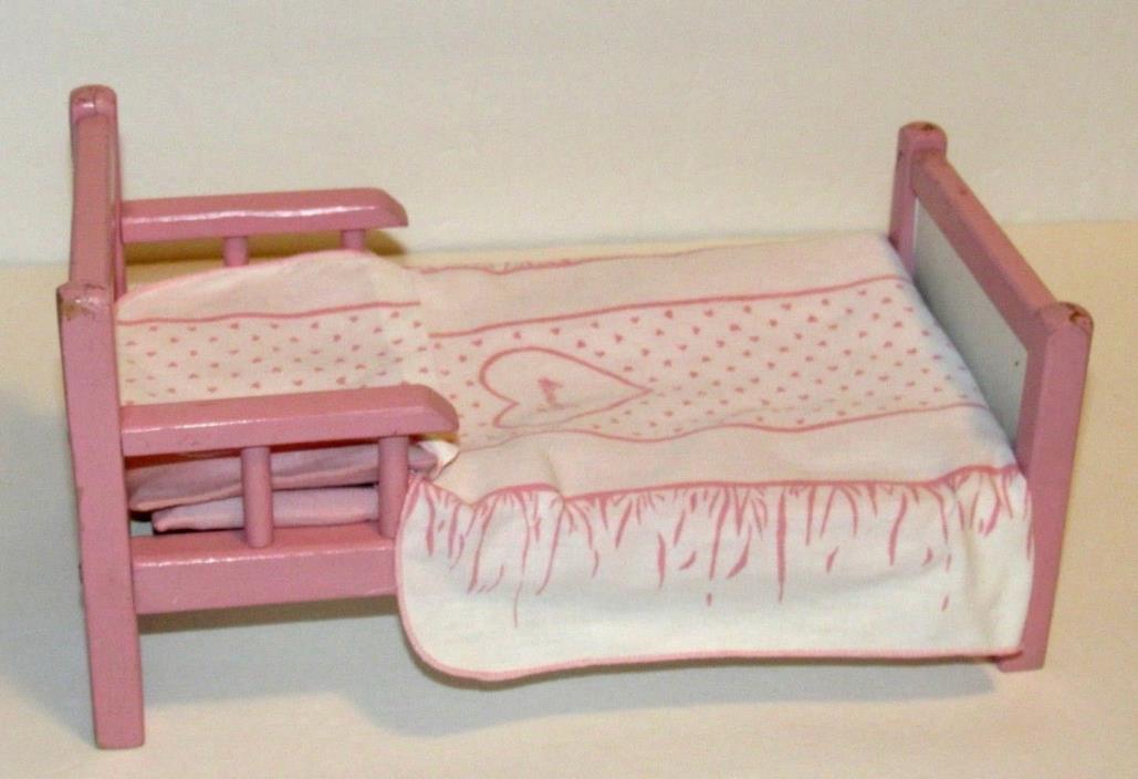 VINTAGE VOGUE 1955 GINNY'S Doll BED 7