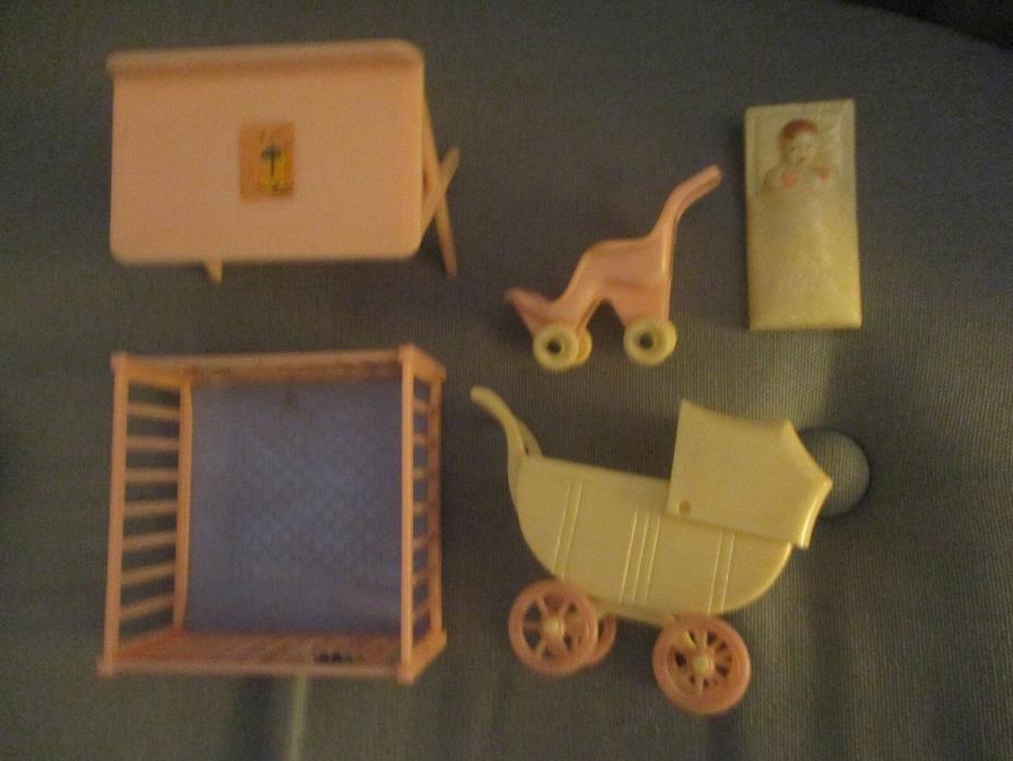 Renwal RARE 1946 JOLLY TWINS NURSERY SET #1100 parts baby Dollhouse furniture