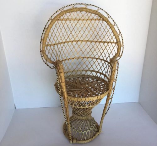 Vtg Mini Wicker Peacock Fan Back Rattan Chair 16” Plant Stand Boho Jungalow