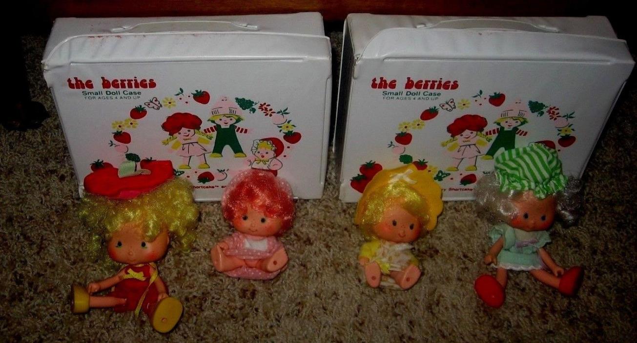 VINTAGE~THE BERRIES~~STRAWBERRY SHORT CAKE DOLLS, CLOTHES, CASE~~GD TO VGC