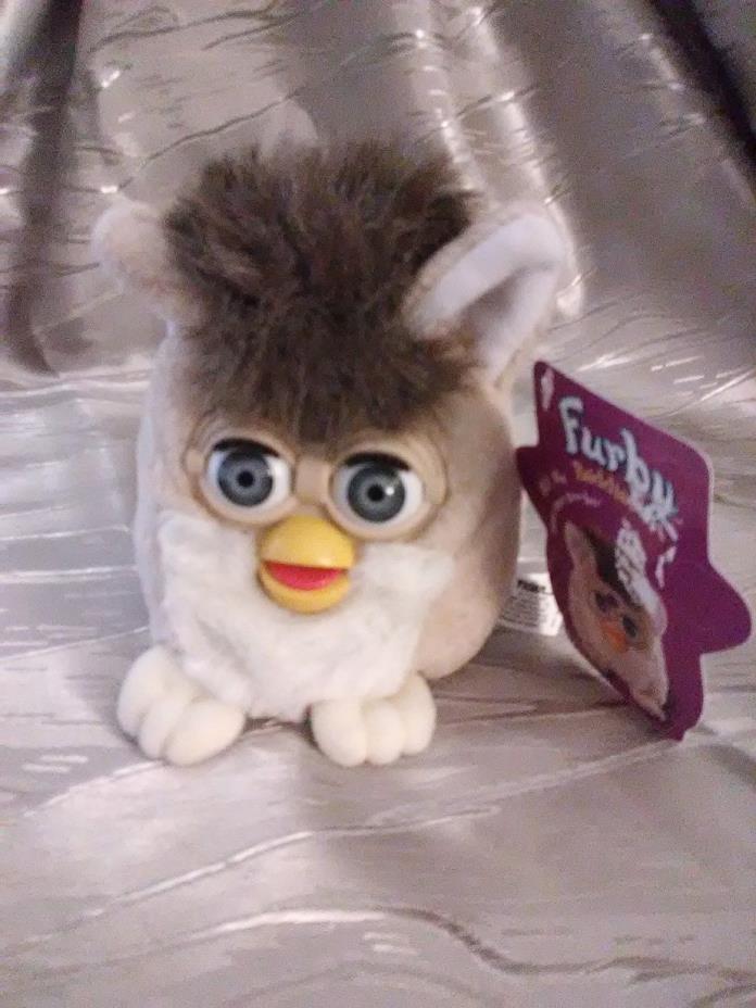 Furby Buddies nwt Very Happy 1999  tag Tiger Electronics collectible non talking