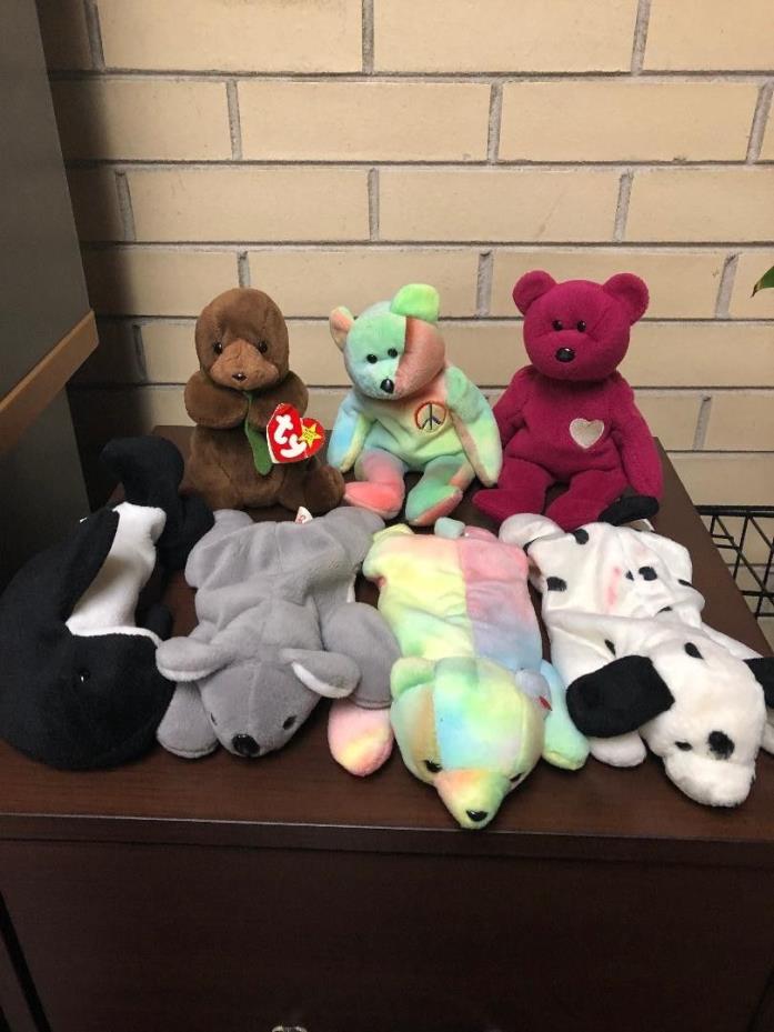 Lot of rare Beanie Babies - Waves, Mel, Sammy, Seaweed, Peace, and Valentina