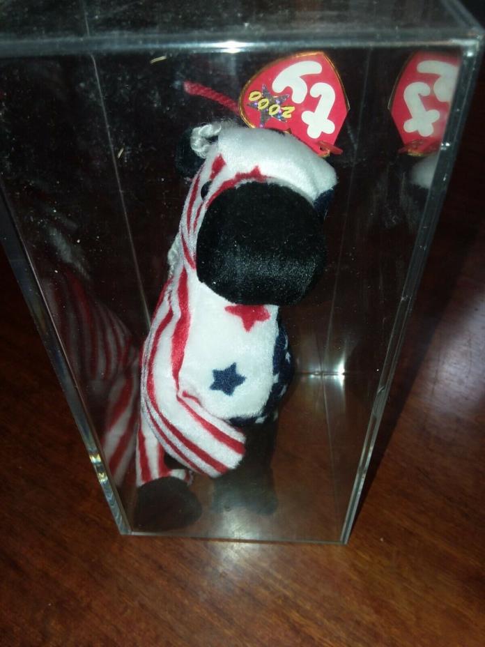 Ty Beanie Baby Lefty 2000 Retired in display case