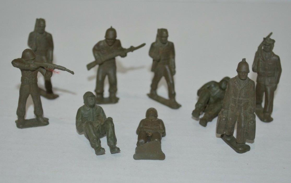 Vintage Tiny Army People Plastic Figure WWI or WWII Lot