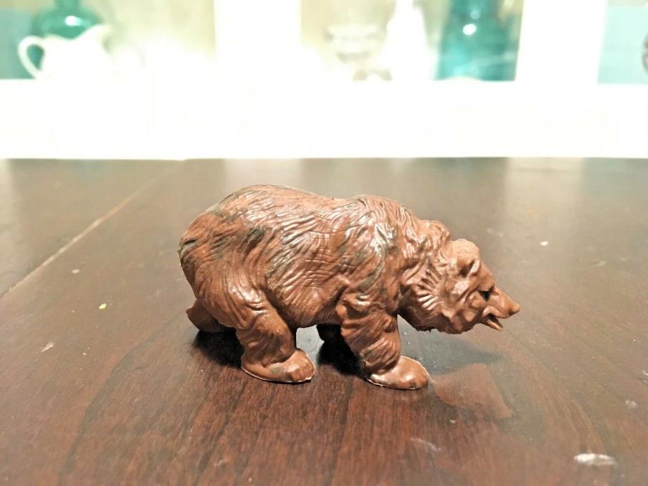Britains Ltd. Bear Toy Figurine Grizzly #107 1971 VINTAGE