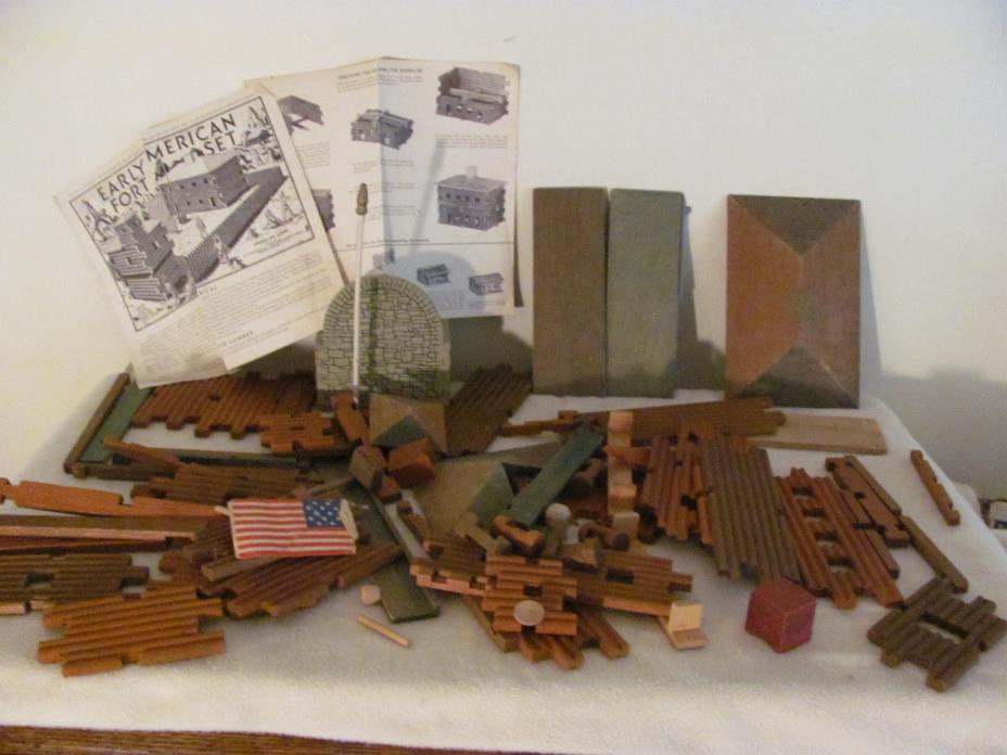 LINCOLN LOGS  EARLY AMERICAN FORT SET IN THE ORIGINAL BOX