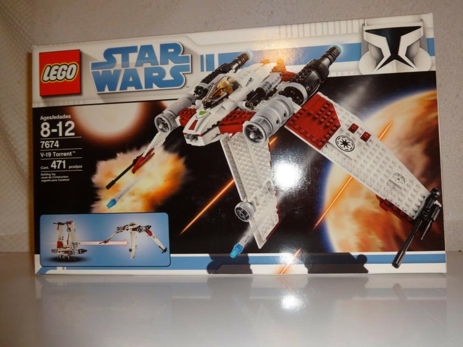 LEGO 7674 V-19 V19 Torrent STAR WARS CLONE WARS NEW IN SEALED BOX Clone Pilot