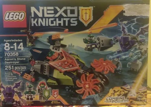 LEGO Nexo Knights 70358 Aaron's Stone Destroyer 251 pcs *Read Details*