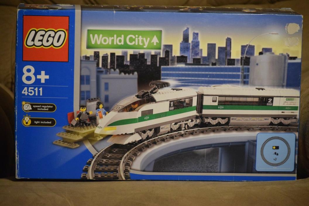 LEGO #4511 World City Train  9V w/Box, Instructions & 3 extra cars