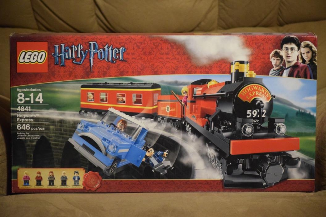 LEGO #4841 Harry Potter Hogwarts Express Train W/Box and Instructions