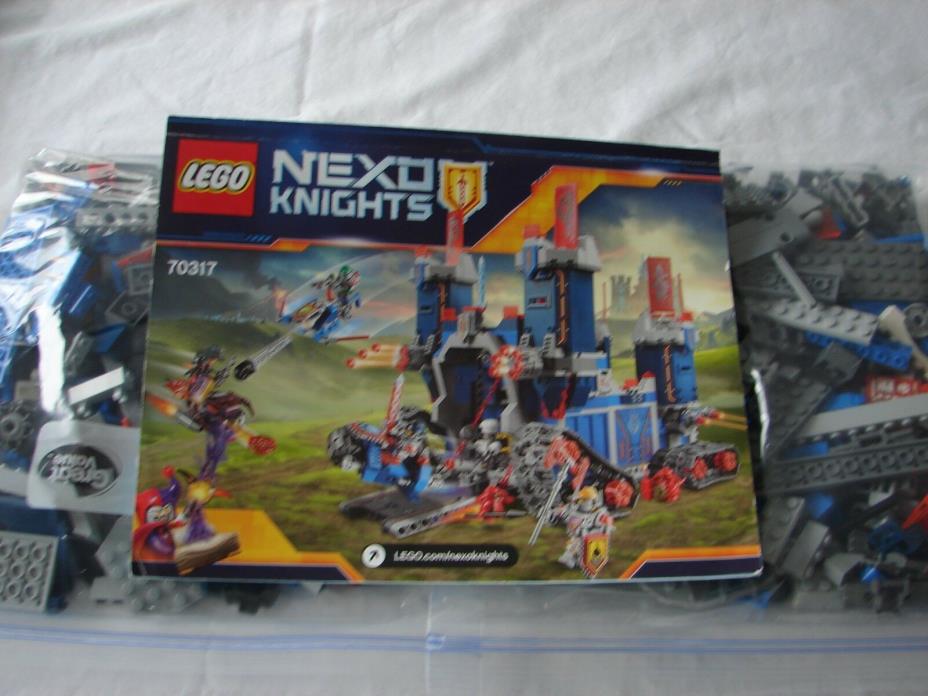 LEGO Nexo Knights Set 70317 The Fortrex 100% Complete w/ Manual