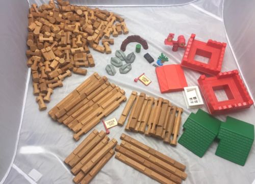 3lb Sized Lot Of Lincoln Logs & Accessories Roofs More