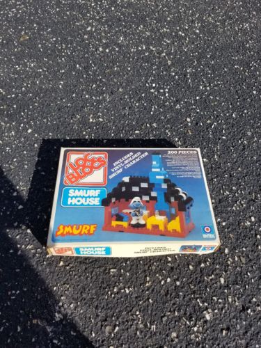 Loc Blocs BOX 200 Pieces Smurf House by Entex No. 1477 VINTAGE from 1982