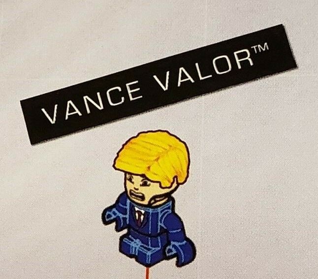 Kre-o Kreo Mini figure Cityville Invasion Vance Valor of Skyscraper Mayhem Set