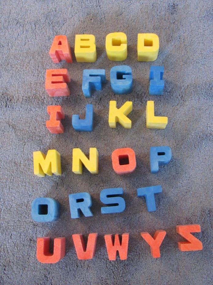 Lot of 25 Vintage 1971 Mattel Tuff Stuff  Alphabet Plastic Blocks Letter