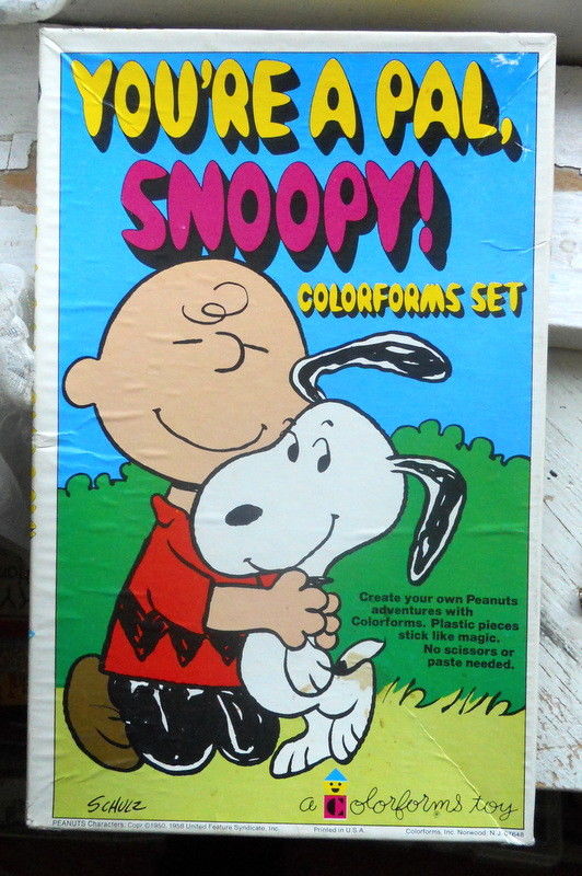 YOU'RE A PAL, SNOOPY 1965 Vintage Colorforms Set Peanuts Gang Charlie Brown 758