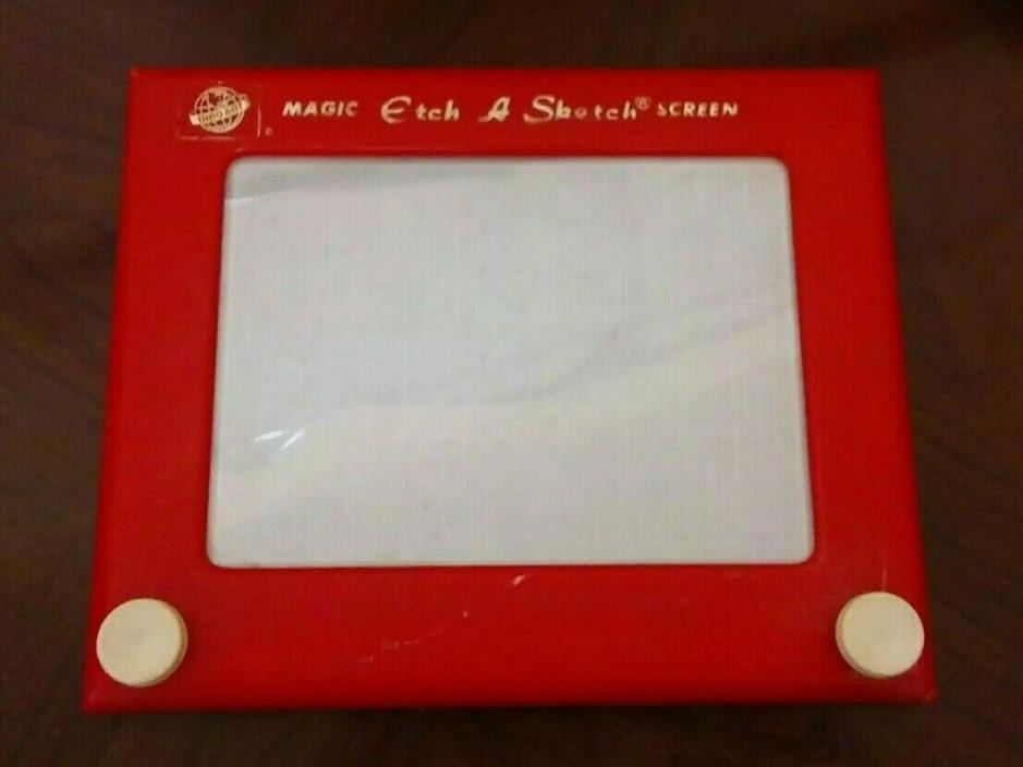 VINTAGE ETCH A SKETCH magic screen toy ohio art world frame 505 usa working red