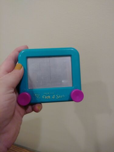 Small Ohio Art Etch A Sketch Green Purple