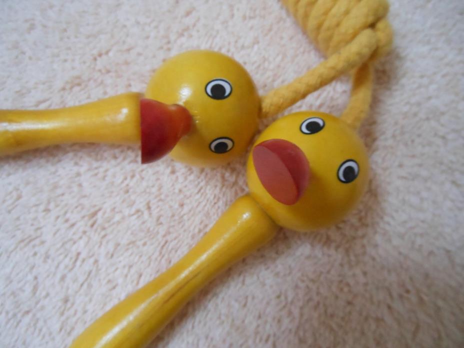 New Children's Kids Jump rope with Wooden Duck Handle