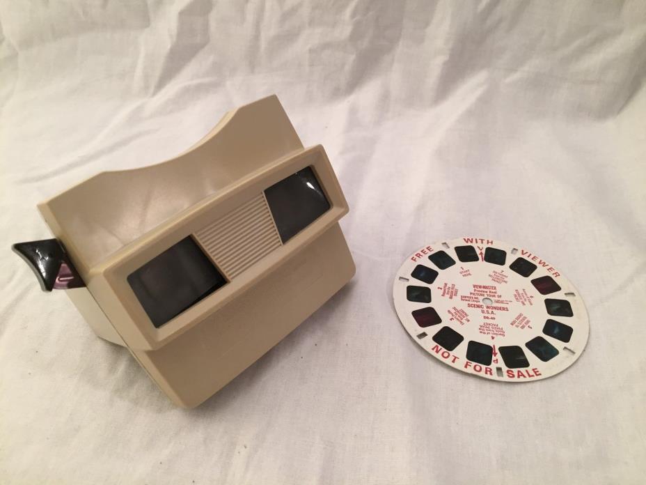 Vintage Sawyers View-Master Tan Beige Works Includes 1 Preview Reel