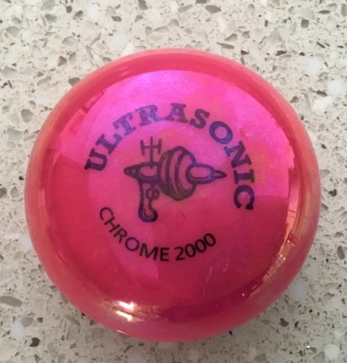 Vintage Moose Pearl Pink Ultrasonic Chrome 2000 High Performance Yo-Yo
