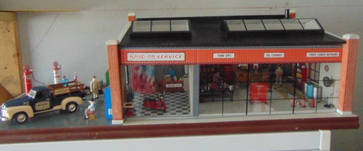 Snap On Garage Diorama Rare Find Thundering 1930's Service Station Display