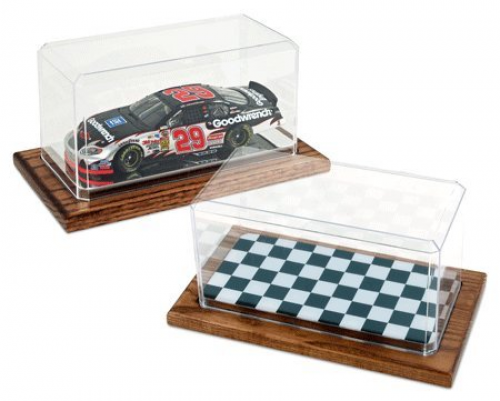 US Flag Store 94CCheckered 1:24 Scale Model Checkered Display Case, Clear, Black