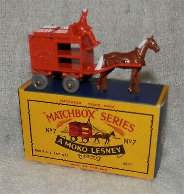 Grey Plastic Wheel.50s,LESNEY.MATCHBOX .MOKO.7.Horse drawn Milk Float.Mnt in box