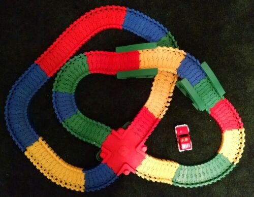 Flexi Trax Car Track with Battery Operated Car with Light Up Headlights ~ EUC
