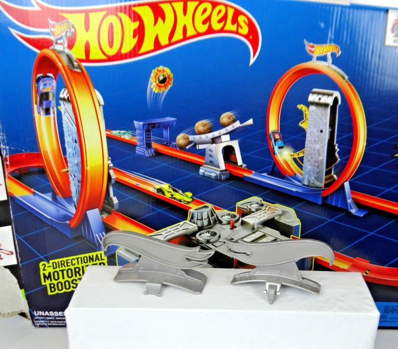 Hot Wheels Total TurboTrack Takeover Builder Replacement Track Loop Part Toy_760