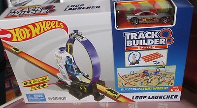 New in The Pack Mattel Hot Wheels Track Builder System Loop Launcher with Car