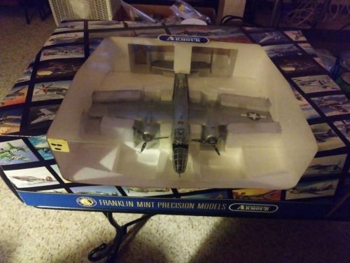 FRANKLIN MINT ARMOUR collection B-25D CHOW HOUND Flying Fortress  1:48